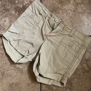 good condition kids khaki shorts !